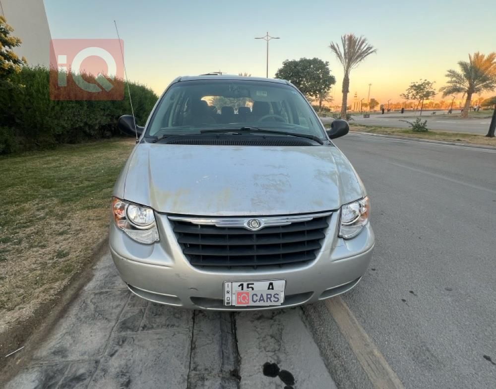 Chrysler Town and Country